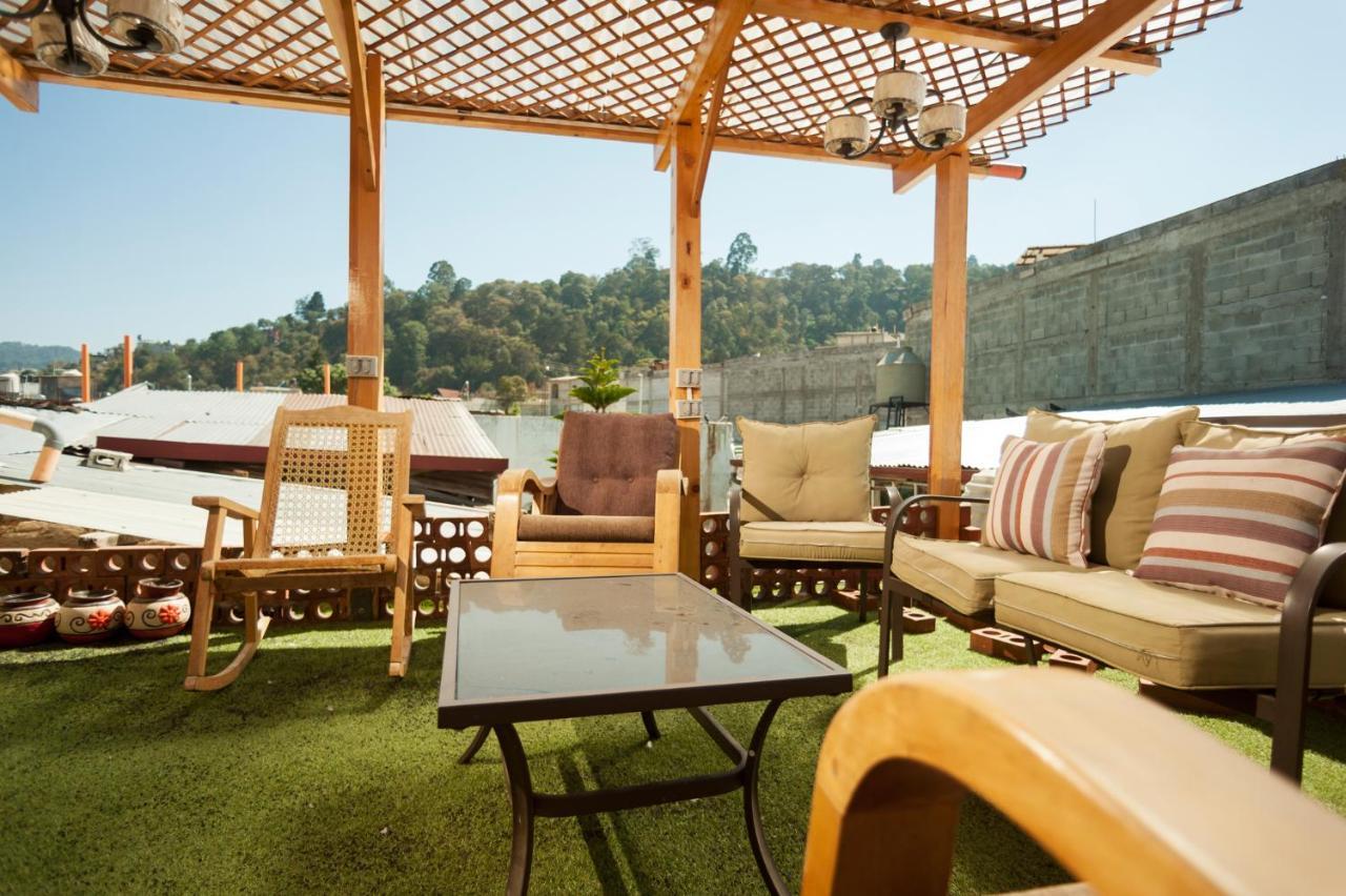 Hotel Vintage "Casa Las Flores" كويتزالتنانغو المظهر الخارجي الصورة